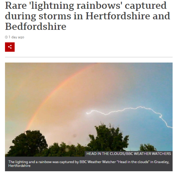 英国雷暴后拍摄到罕见“闪电彩虹”，暴雨导致若干街道被淹