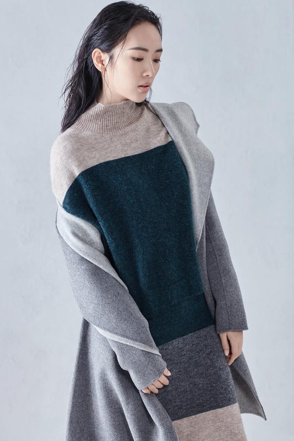 童瑶灰色系写真曝光&nbsp;简约大方个性十足