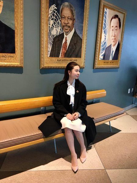 罗诗琦受邀助阵联合国世界量子医学健康产业演出