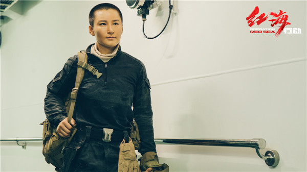 《红海行动》后劲十足 吃糖CP成催泪弹影片热血也温情