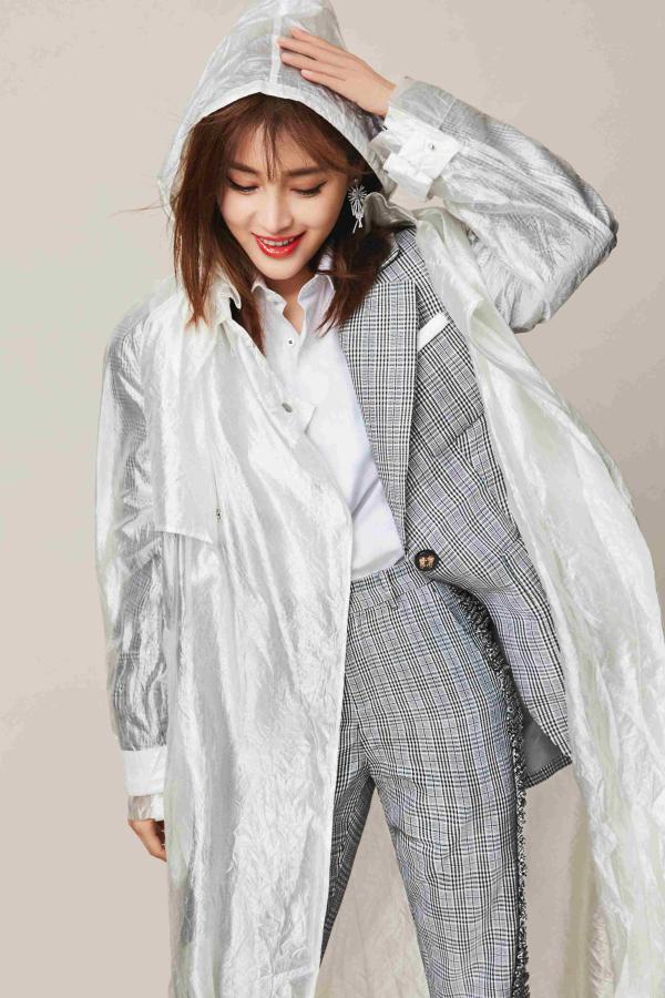 甘婷婷曝光生日大片&nbsp;酷girl玩转英伦风时尚