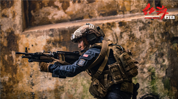 《红海行动》后劲十足 吃糖CP成催泪弹影片热血也温情