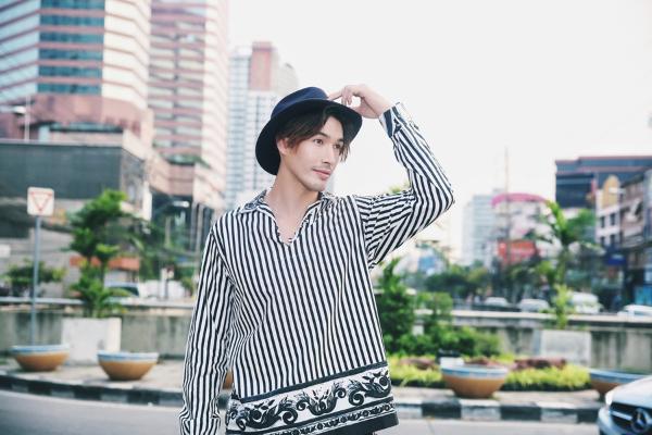 潮流风向标！锦荣街拍玩转时尚尽显型男格调