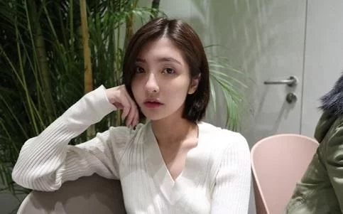 王思聪前女友豆儿不知道谁寄的玩具