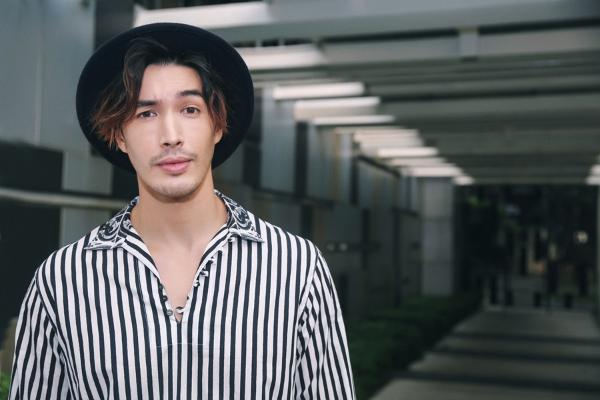 潮流风向标！锦荣街拍玩转时尚尽显型男格调