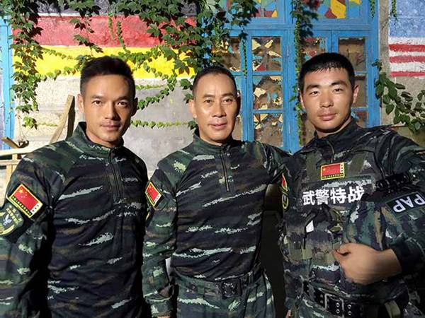 《利刃出击》热播 张政勇上线引发回忆杀