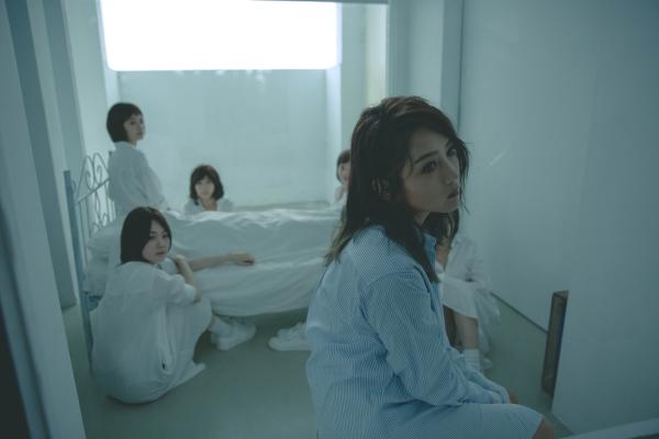 何洁《给陌生女孩的歌》MV温情上线 治愈系歌曲动人心弦