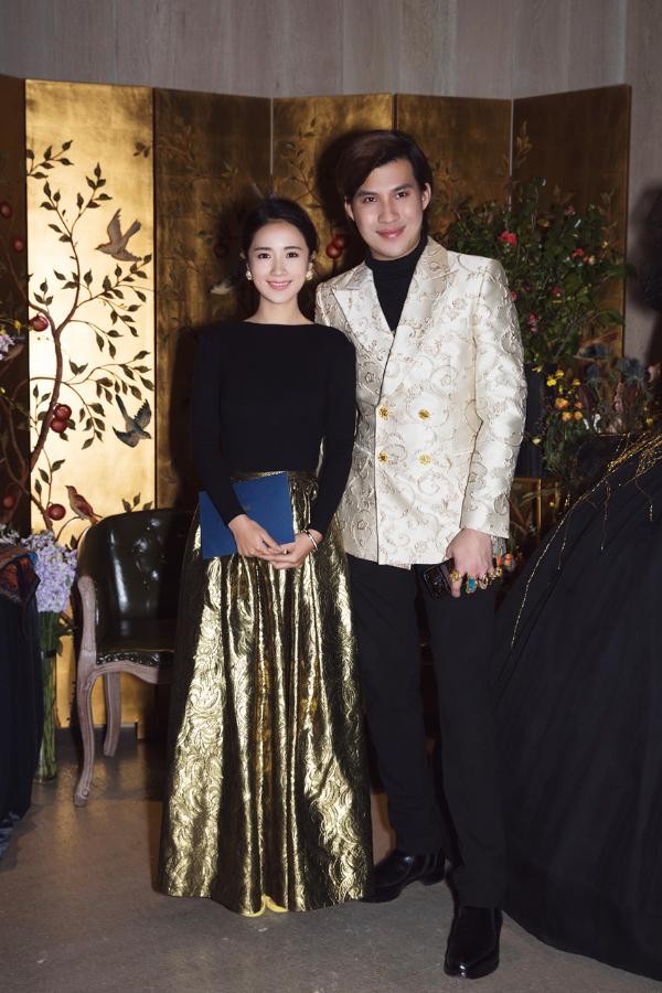 李春嫒受邀亮相时尚活动 气质优雅尽显知性美