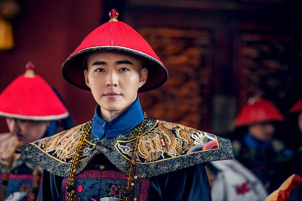 《少帝康熙》横店热拍 乔骏达演绎“纳兰明珠”