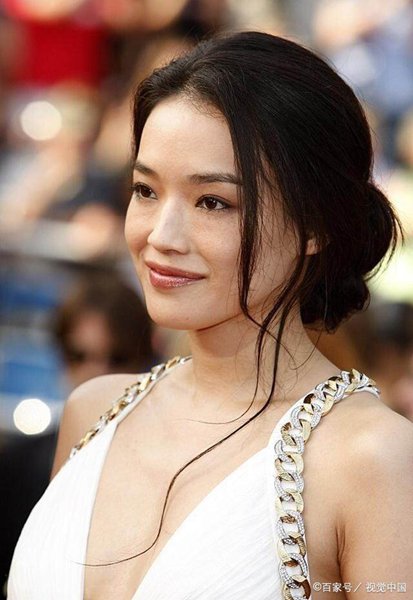 舒淇自曝曾被嫌丑 放出童年丑照网友直呼女神逆袭了!
