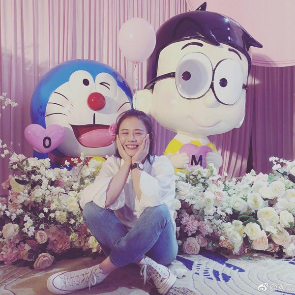 欧豪为马思纯庆生 欧豪女朋友竟然是她！ 欧豪个人资料曝光