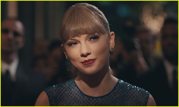 霉霉与好姐妹聚餐 网友感叹其“幸福肥”