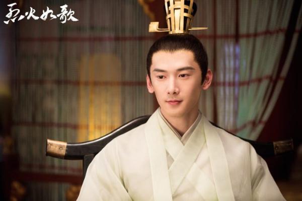 《烈火如歌》玉自寒痴情圈粉 刘芮麟为戏禁锢欢脱天性