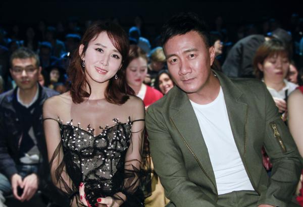 胡静胡军盛典偶遇 “二胡”组合重现江湖