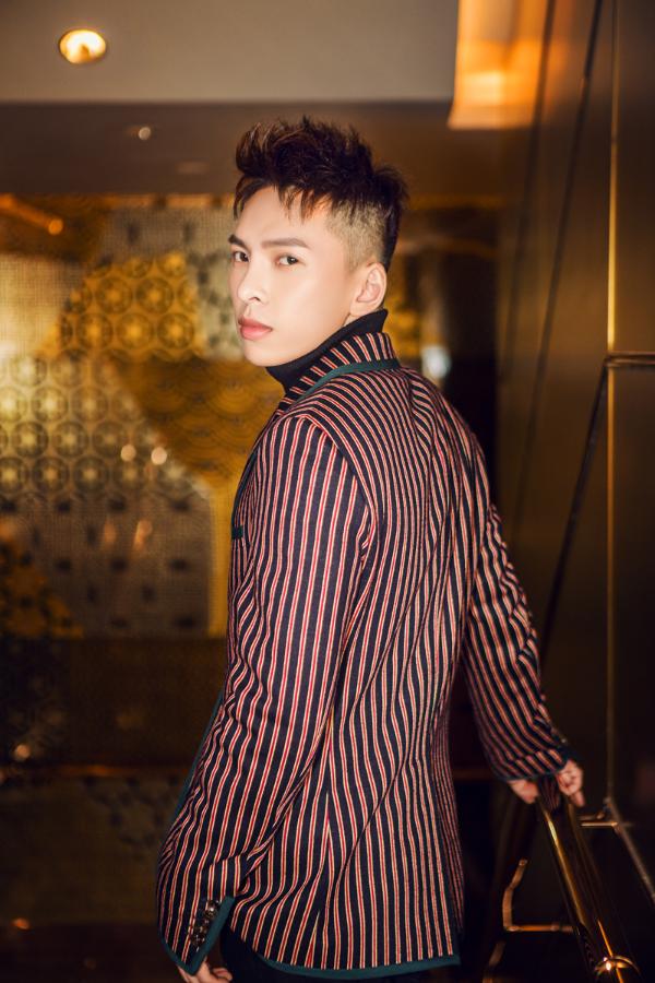 蒋雪鸣出席中法荣耀盛典 获中法文化宣传使者