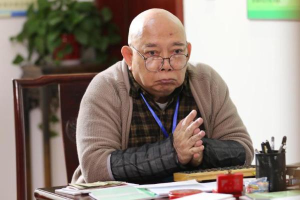 《任性的硬币》定档5.7周星驰御用搭档黄一飞领衔