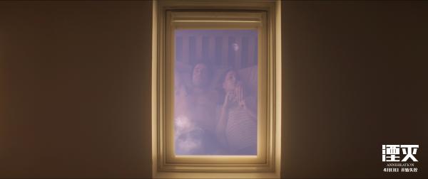 2018开年科幻力作《湮灭》曝神秘图腾 黑色童话风颠覆想象
