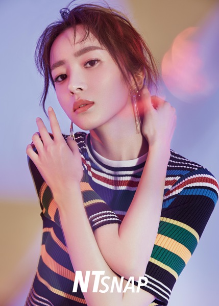 胡冰卿梦幻时尚大片曝光 玩转高级复古文艺风