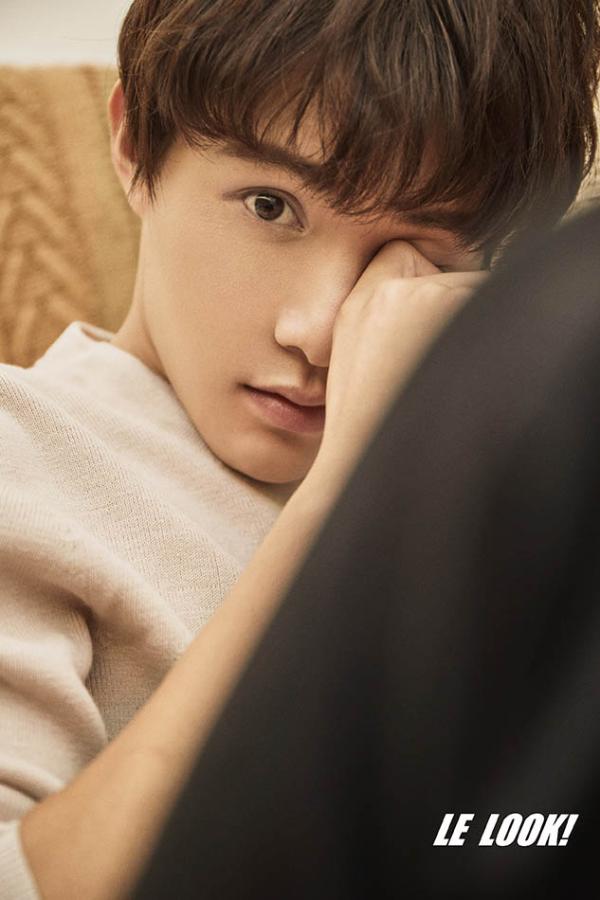 盐系少年美颜暴击！黄圣池最新大片诠释无添加青春