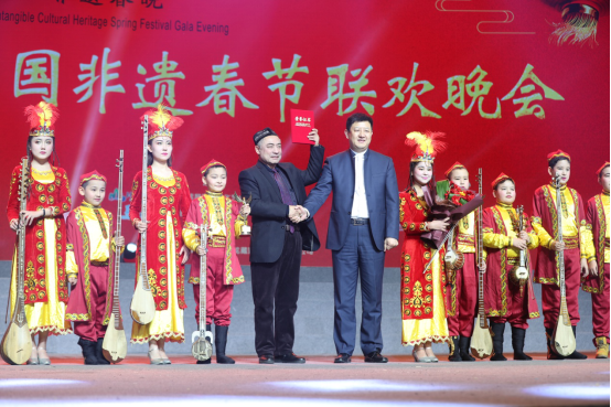 首届中国非遗春晚实现文化与娱乐相互融合