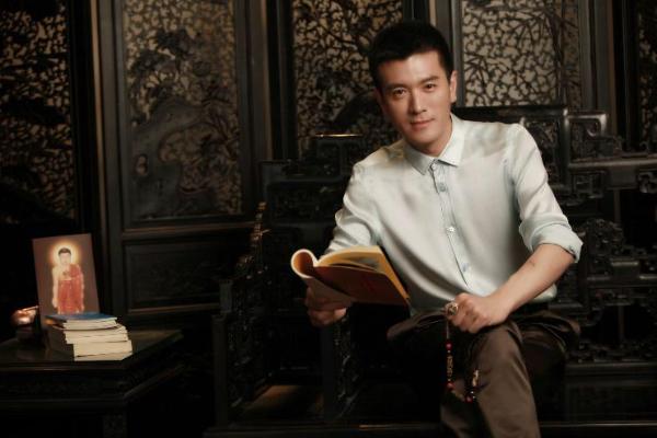 杨子黄圣依敬业工作不怕苦,为安迪树立好榜样
