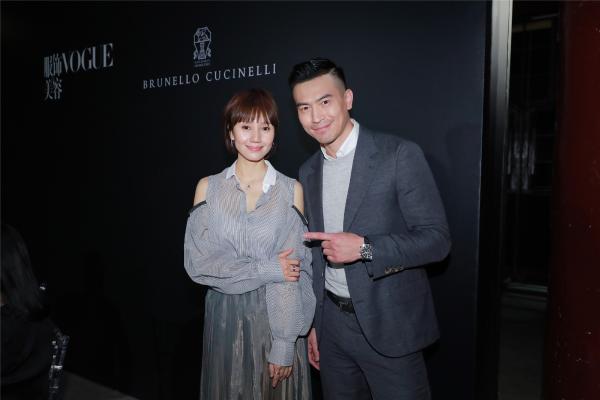 颜值逆天的时尚大叔！纪焕博“深灰色系”西装最迷人