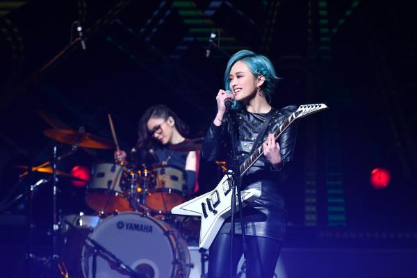 《复仇者联盟3：无限战争》即将上映 陈明憙变身“黑豹女”献唱漫威十周年庆典