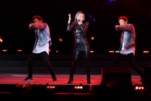 《复仇者联盟3：无限战争》即将上映 陈明憙变身“黑豹女”献唱漫威十周年庆典