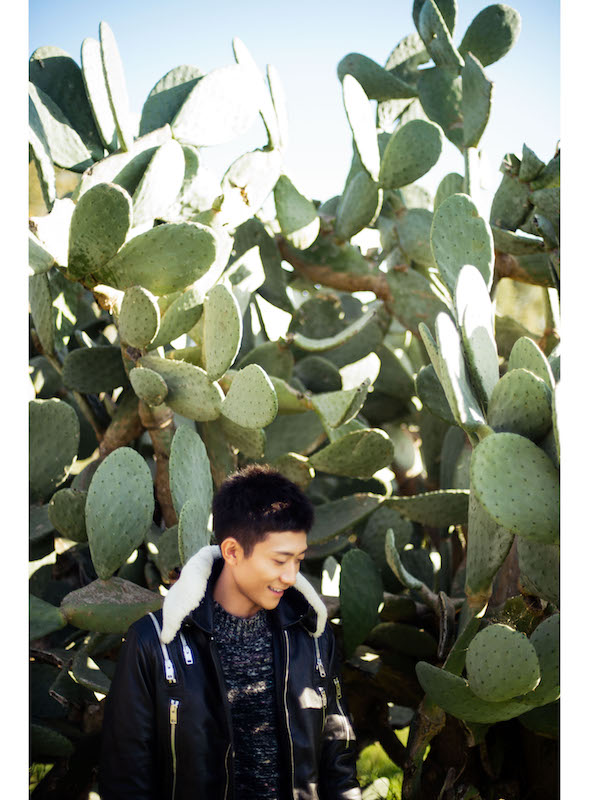 张一山《山外有山》写真上市北京纯爷们的“私房话”