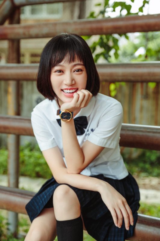 《以你为名的青春》校花三人组终于成功破冰！友谊万岁！