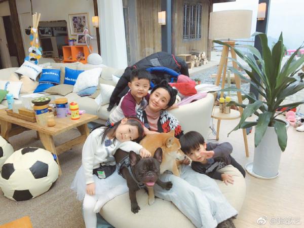 张歆艺:萌仔萌萌宅节目收官,快打开芒果TV流泪去吧!