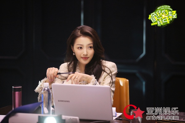 《像我们一样年轻》湖南卫视开播 王秀竹双剧连播实力霸屏