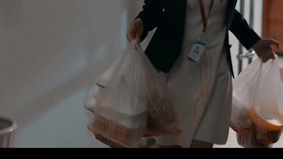 电视剧《北京女子图鉴》评价 “走身不走心”出彩与败笔同在