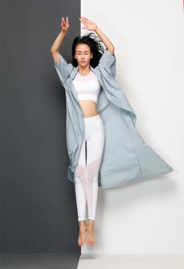 电影《冥王星时刻》龙女郎母其弥雅影片入围戛纳跻身国际影坛