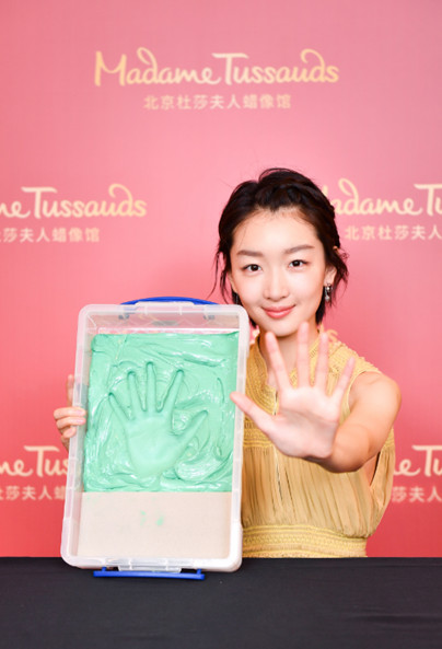 周冬雨将空降北京杜莎夫人蜡像馆，期待回怼张一山