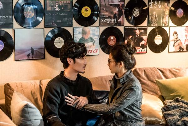 《北京女子图鉴》插曲《第三人称》MV 戚薇献声演绎北奔女孩的爱与孤独