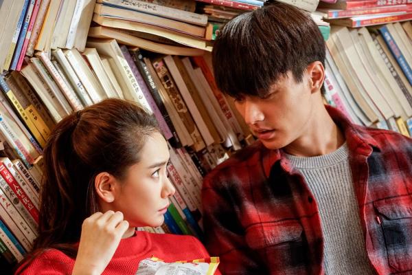 《北京女子图鉴》插曲《第三人称》MV 戚薇献声演绎北奔女孩的爱与孤独