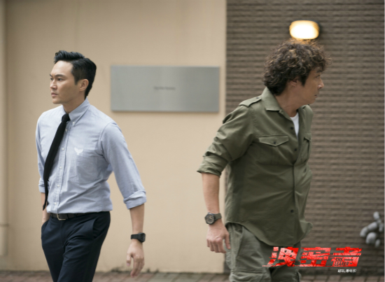 《泄密者》主创晒照情怀秒现邱礼涛导演坦诚港片初心