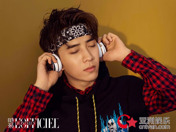 陈若轩《时装男士》大片曝光 变身雅痞型男潮范儿十足