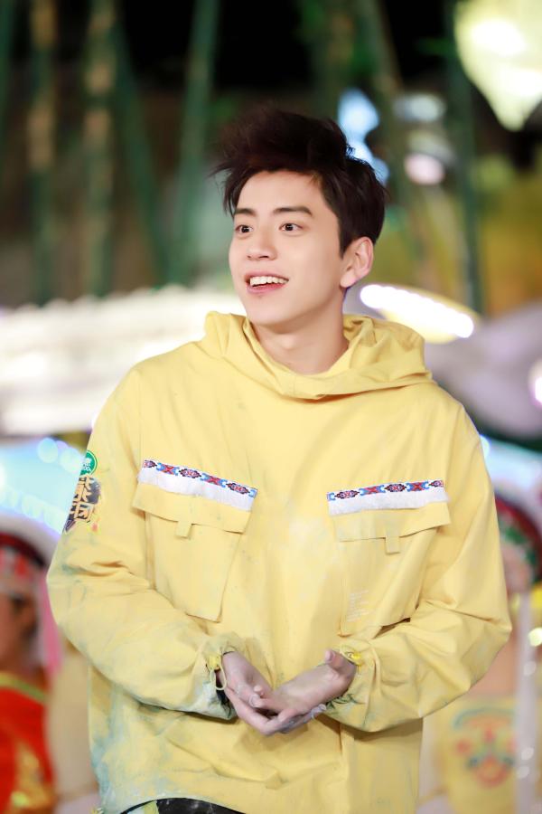 王大陆承包热搜话题和马天宇王俊凯兄弟互怼