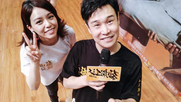 《猛虫过江》全国路演笑出海河小沈阳宋芸桦挑战煎饼果子