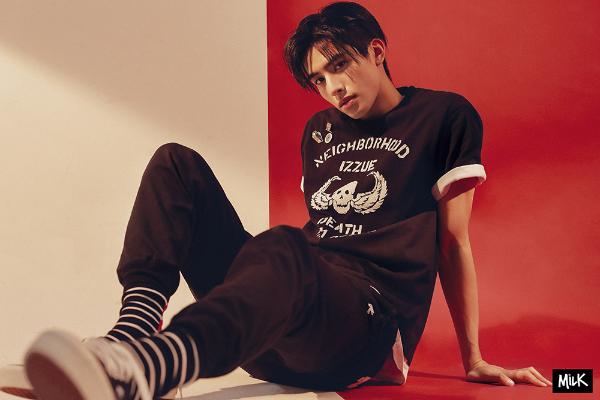 宋威龙杂志大片曝光率性自然演绎不羁青春