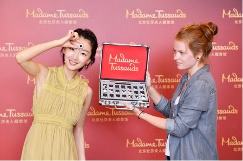 周冬雨将空降北京杜莎夫人蜡像馆，期待回怼张一山