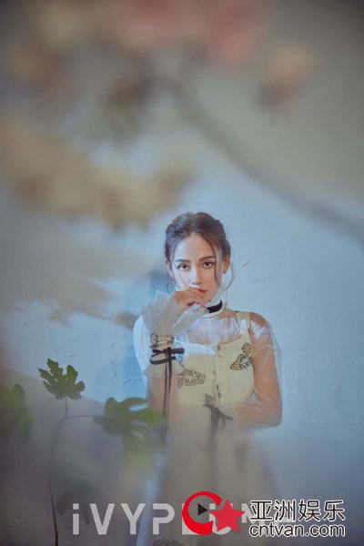 陈乔恩曝写真大片  雪纺薄纱诠释梦幻主题故事