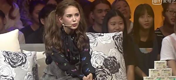 昆凌体重曝光，竟然比产前还瘦6斤