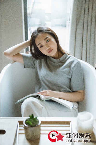 《想看你微笑》插曲《夜谈会》上线 新锐音乐制作人孙艾藜倾情献唱