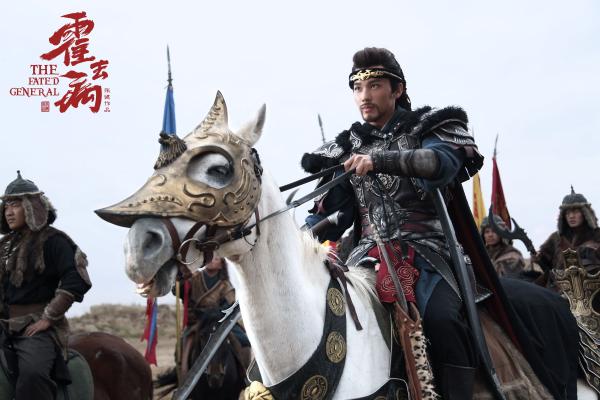 《霍去病》豪情壮志版预告片张若昀意气风发