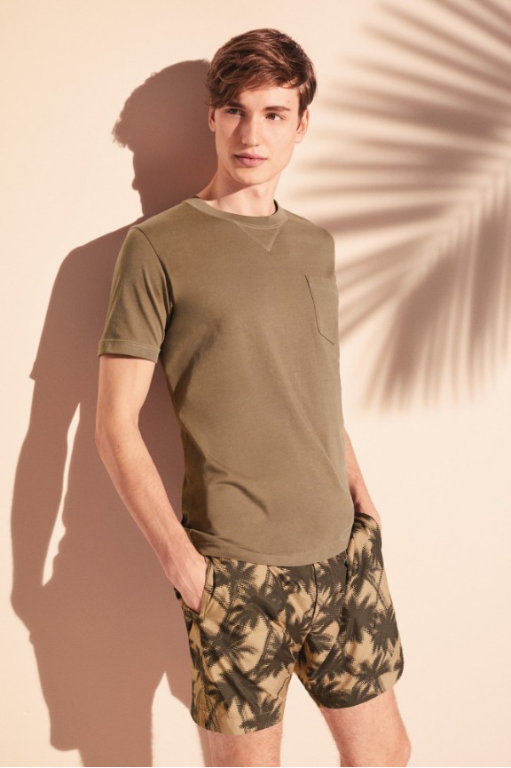 倪妮、江疏影、黄景瑜、王俊凯纷纷演绎Uniqlo最新大牌设计师合作款，5月18日上架