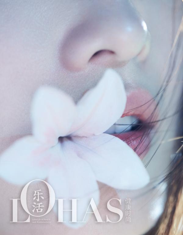 李沁登《乐活LOHAS》6月刊封面森系少女带来夏日清凉