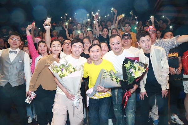 《猛虫过江》票房破亿在即“笑精”大潘尽显“喜剧担当”本色